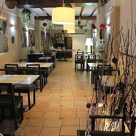 La Hotel Requena