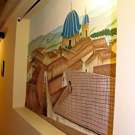 La 2* Requena