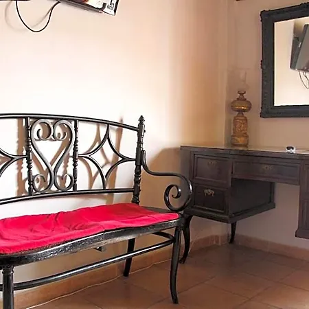 Hotel La Requena