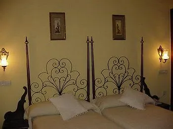 Hotel La 2*