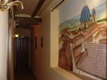 Hotel La 2*
