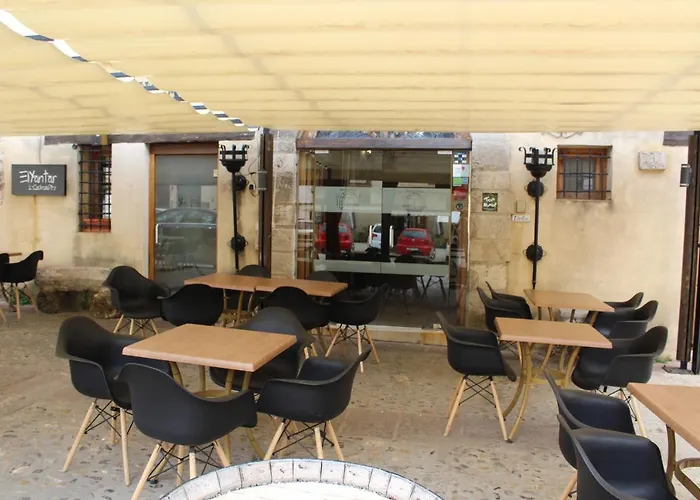 La 2* Requena